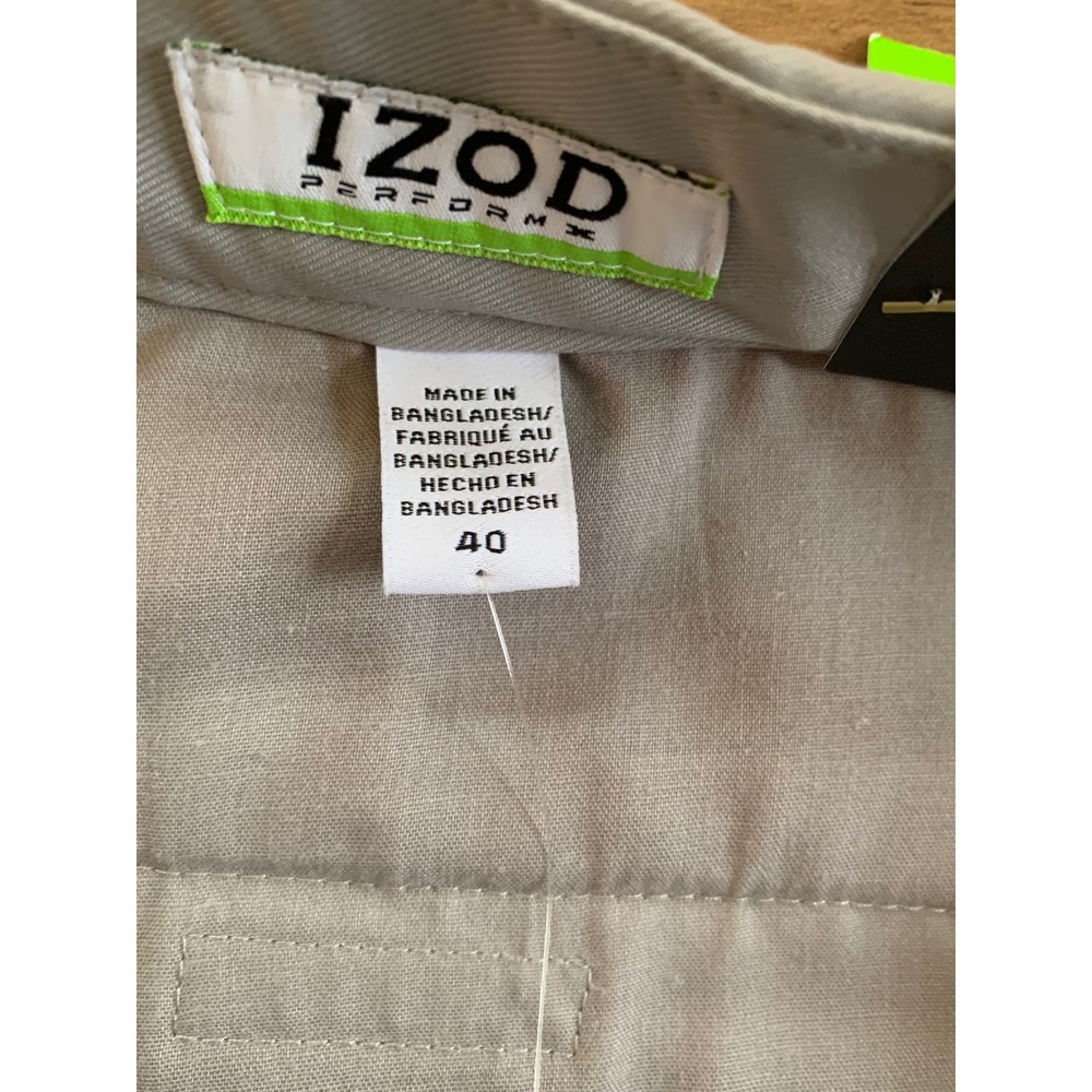IZOD Golf Shorts ComfortFlex Waistband UPF 50 Sun Control‎ Basix 40 nwt - Picture 4 of 8